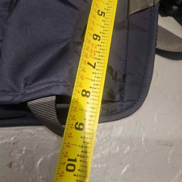 Sport Hydration Pack Running Belt - Picture 7 of 7